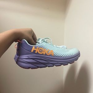 NWOT Hoka tennis shoes